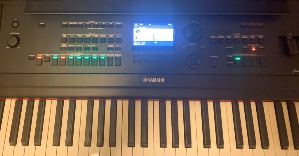 Yamaha DGX-670 Piano with Bluetooth and Sustain Pedal - Sims Music