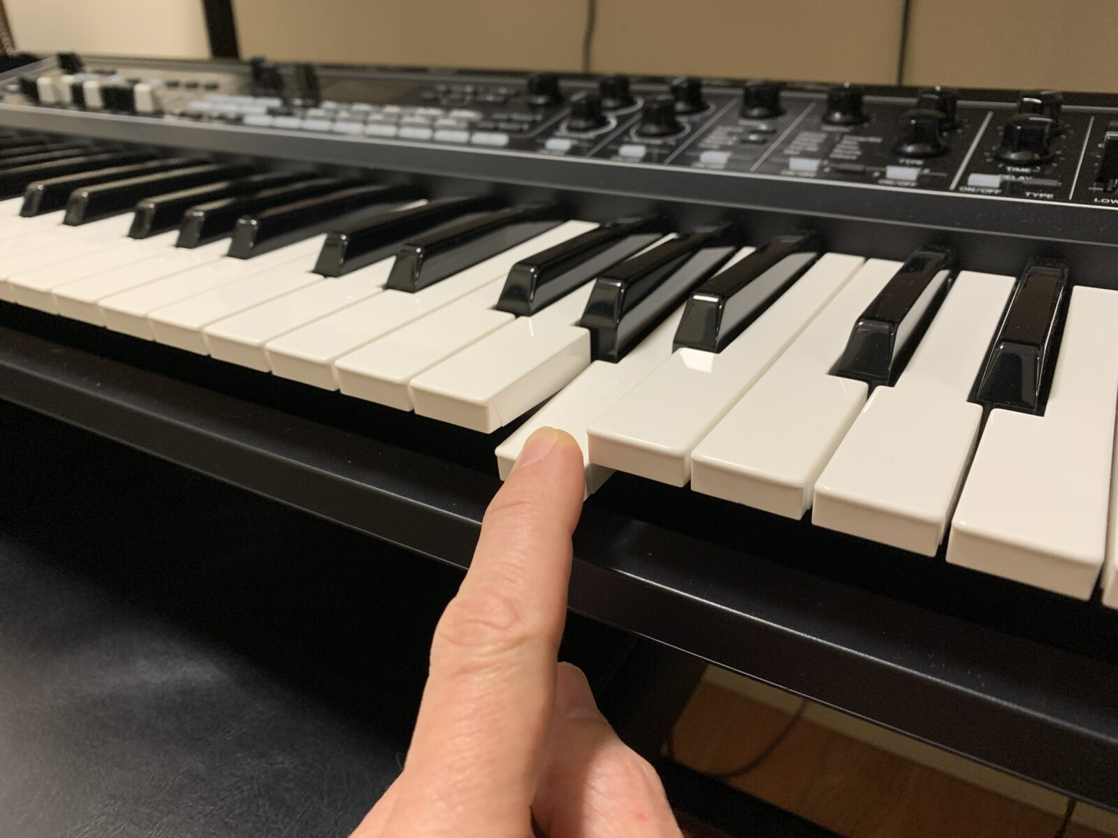 Yamaha CK61CK88 Review; New Stage Pianos! Piano Tone