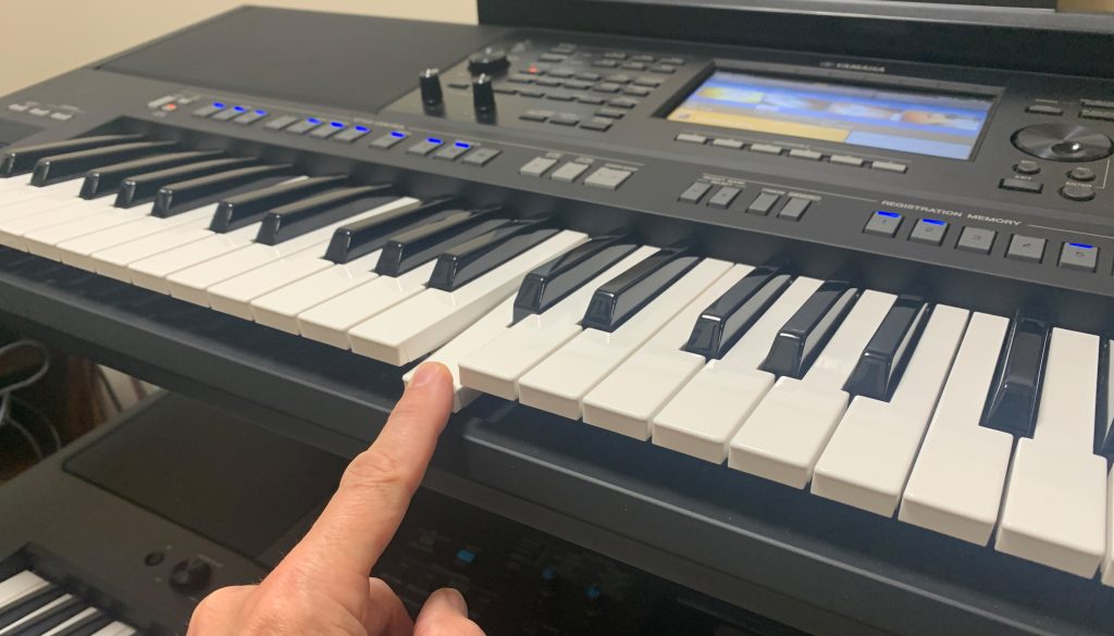 PSR-SX720 FSB Action