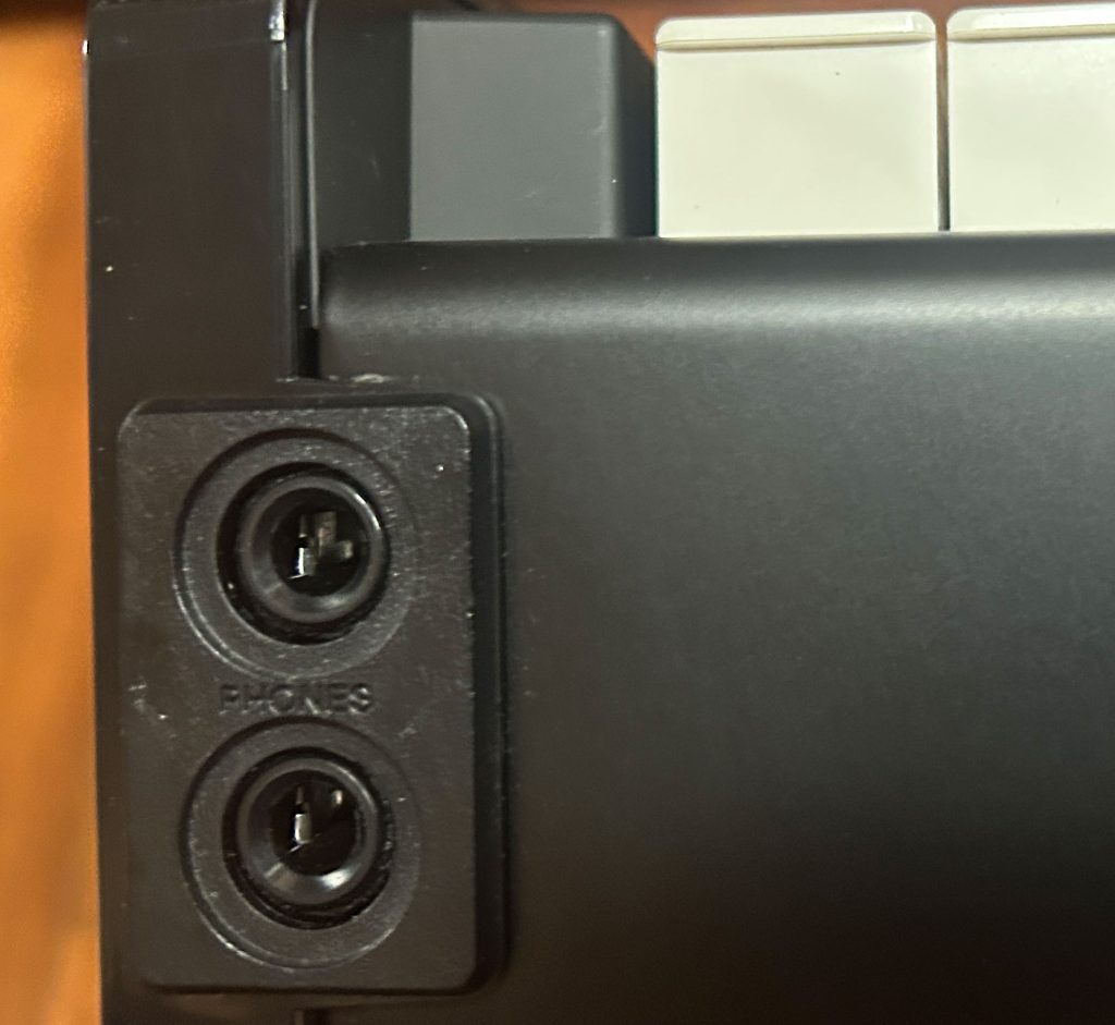 P-525: Headphones